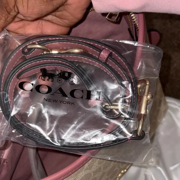 Coach Canvas Shoulder Bag with Pink Trim - Picture 4 of 4